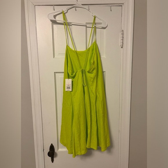 Lime green dress NWT - Picture 2 of 3